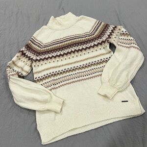 Abercrombie & Fitch Sweater